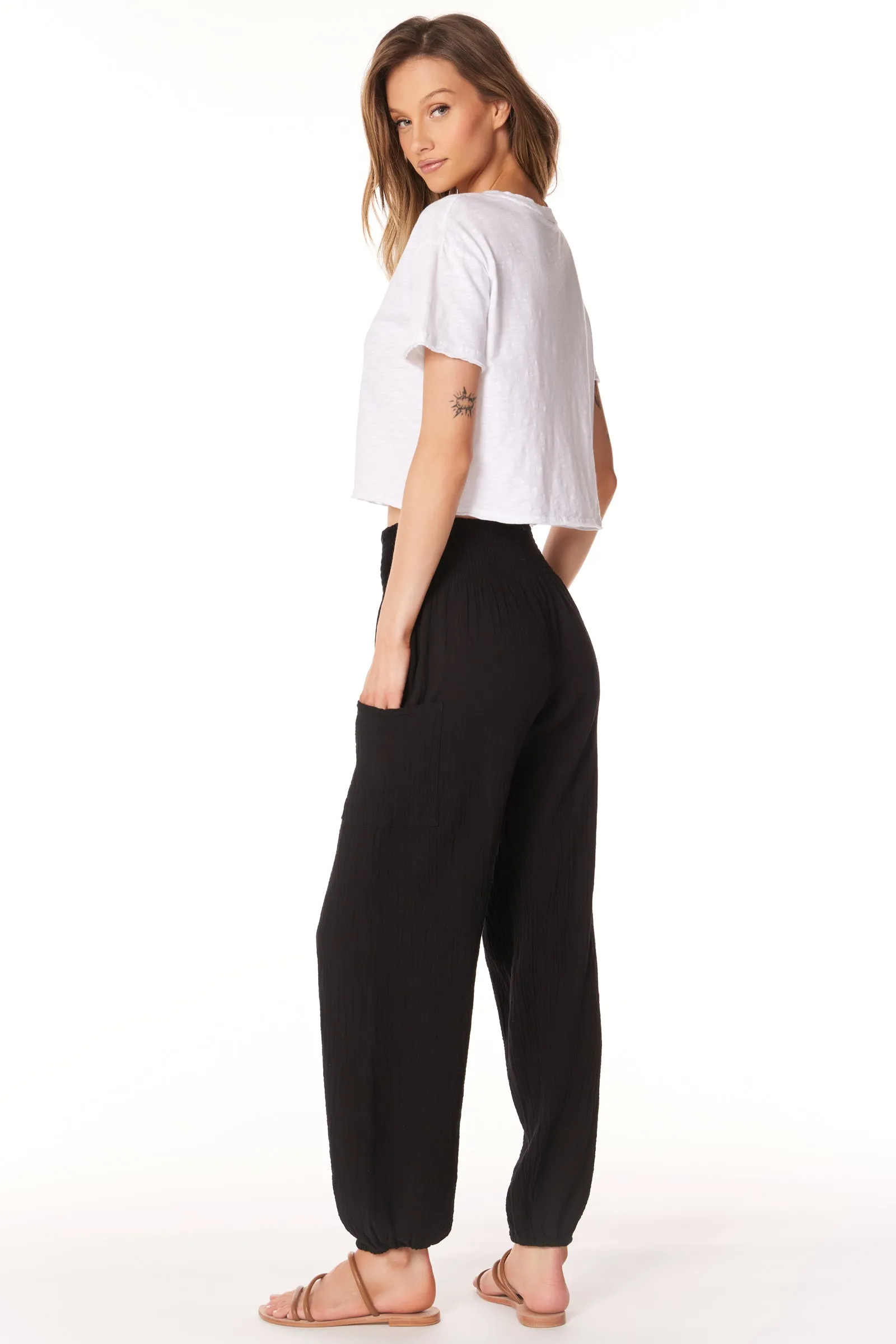 SMOCKED BEACH PANT WITH POCKETS